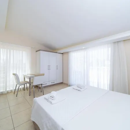Lovely Studio Apartment With Shared Pool Near Beach In Muratpasa, Antalya *